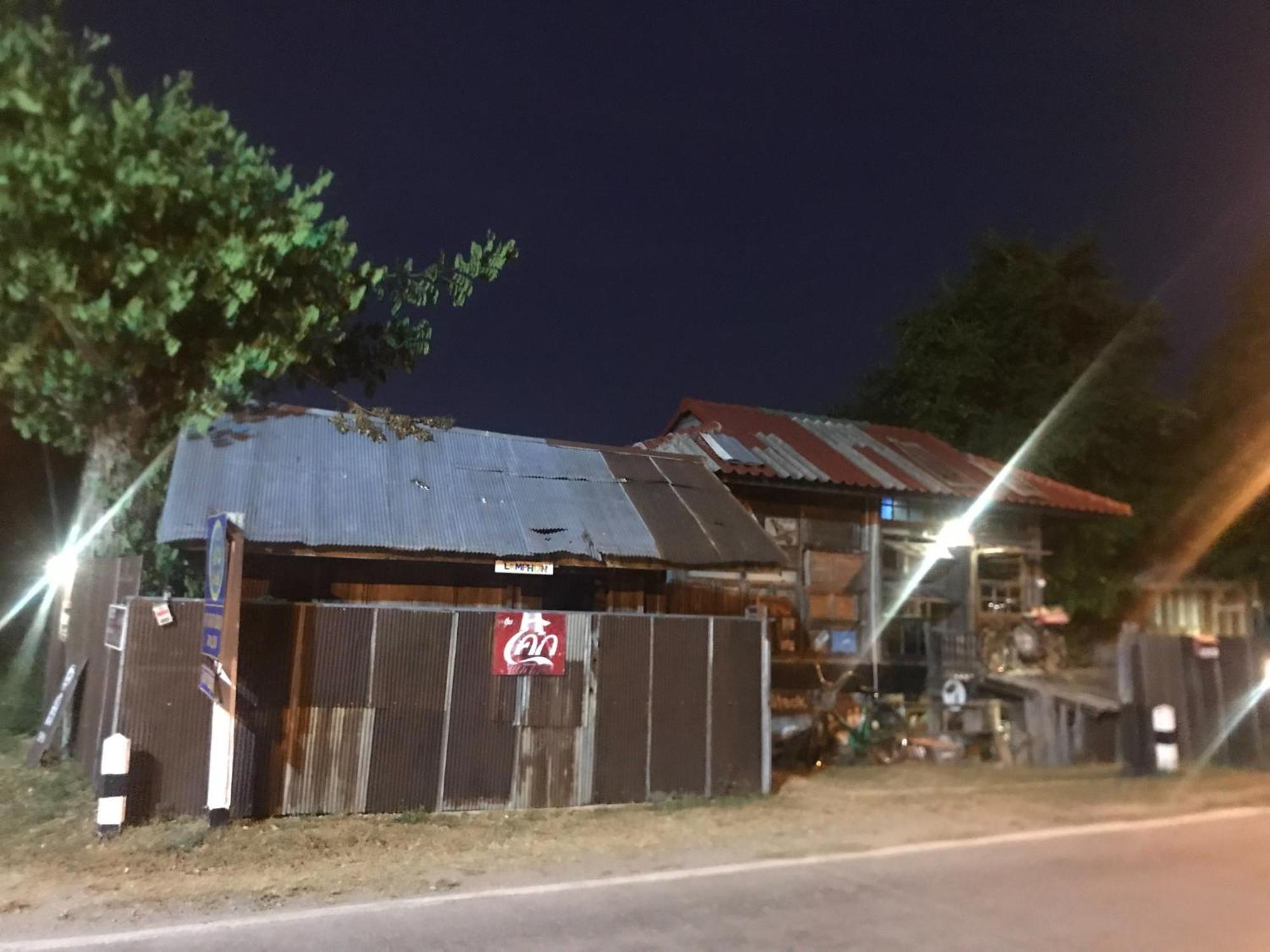 Hotel Khonthao Lamphun Exteriér fotografie