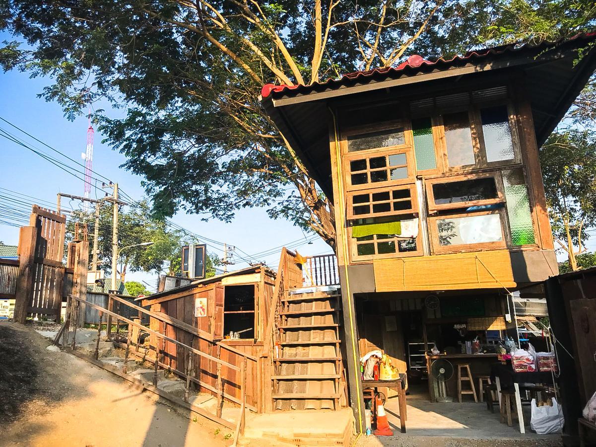 Hotel Khonthao Lamphun Exteriér fotografie